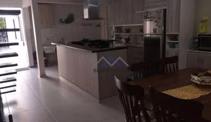 Casa à venda, 188 m² por R$ 630.000,00 - Loteamento Reserva Ermida - Jundiaí/SP