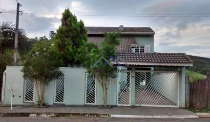 Casa com 3 dormitórios à venda, 270 m² por R$ 790.000,00 - Jardim Bonanca - Jarinu/SP