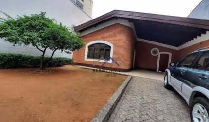 CASA TÉRREA À VENDA/COMERCIAL/RESIDENCIAL /ÓTIMA LOCALIZAÇÃO - OPORTUNIDADE
