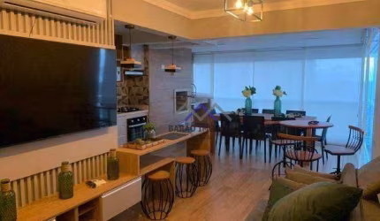Lindo apartamento de 2 quartos no Guarujá.