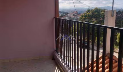 Sobrado à venda com 3 dormitórios em Caieiras
