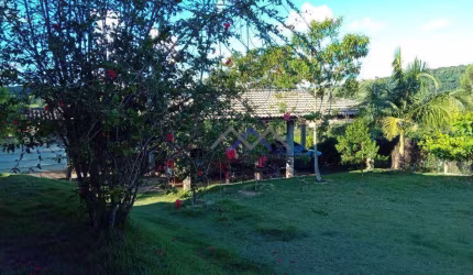 Casa com 2 dormitórios à venda, 100 m² por R$ 600.000,00 - Vitória Régia - Atibaia/SP