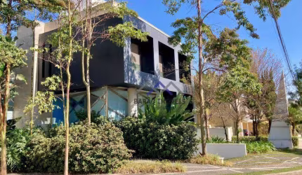 Excelente casa no Quinta das Laranjeiras de 600m2