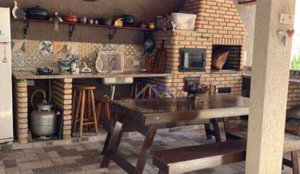 Casa à venda, 275 m² por R$ 820.000,00 - Horto Santo Antonio - Jundiaí/SP
