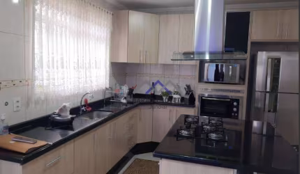 Casa com 2 dormitórios à venda, 167 m² por R$ 550.000,00 - Jardim Laura - Campo Limpo Paulista/SP