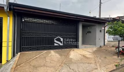 Casa Térrea e espaçosa em Bairro Aberto! Muito próxima ao Parque Ecológico da Cidade.