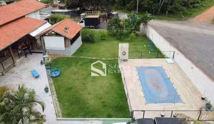 Chácara com 4 dormitórios à venda, 1400 m² por R$ 1.170.000,00 - Condomínio Zuleika Jabour - Salto/SP