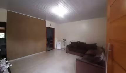EXELENTE CASA NA REGIAO NORTE