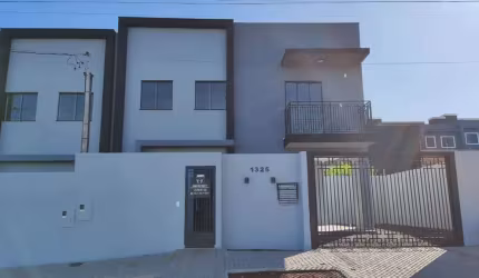 SOBRADO 3 QUARTOS NO FLORAIS
