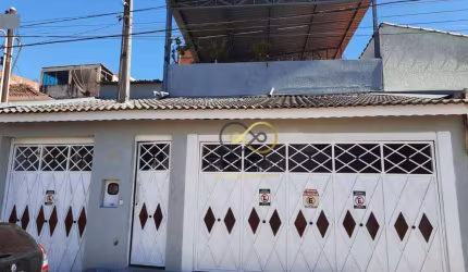 Casa com 4 dormitórios à venda, 221 m² por R$ 700.000 - Vila Hermínia - Guarulhos/SP