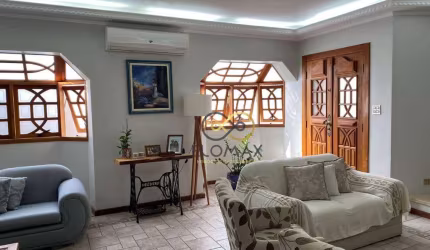Sobrado com 3 dormitórios à venda, 330 m² por R$ 1.030.000,00 - Jardim Bom Clima - Guarulhos/SP