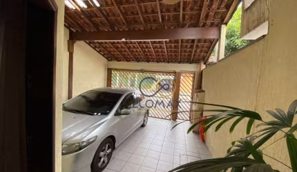 Vende - Linda Casa (Sobrado) - 110m² - Vila Barros - Guarulhos - SP.