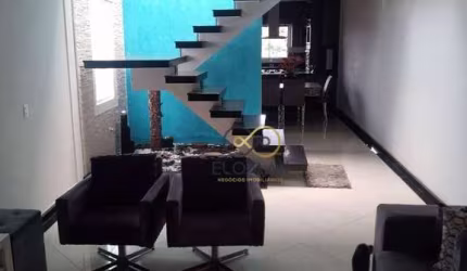 Casa com Piscina, 3 dormitórios à venda, 300 m² por R$ 904.000 - Jardim Imperador (Zona Leste) - São Paulo/SP