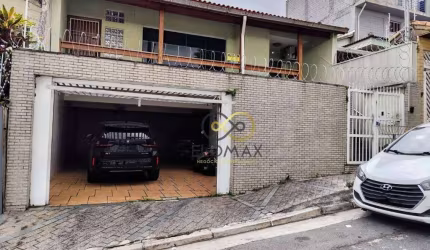 Casa no Bom Clima com 4 quartos e 5 vagas de garagem