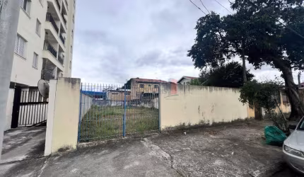 Terreno com 300m2 para Locação plano, murado no Parque Industrial.