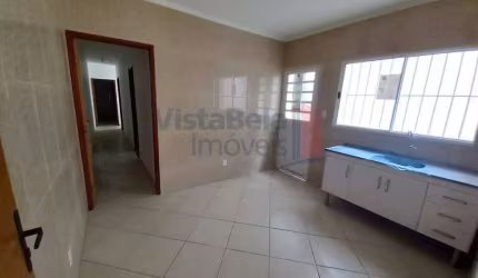 Casa com excelente localização próximo ao Centro.