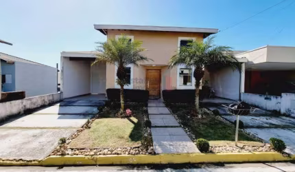 Casa em Condomínio à venda, 3 quartos, 3 suítes, 2 vagas, Caminho Novo - Tremembe/SP
