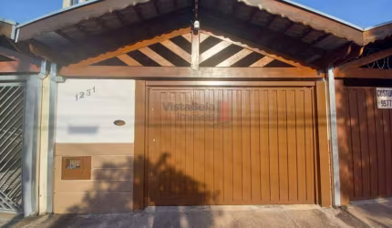 Casa à venda, 3 quartos, 1 suíte, 1 vaga, Jardim Gurilandia - Taubaté/SP