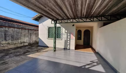 Casa para locação 3 dorm - Próxima ao Shibata.