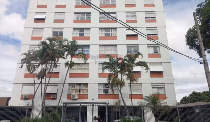 Amplo apartamento para venda no Edifico Barcelona