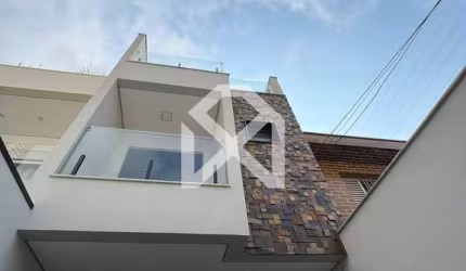 Sobrado à venda com 174m, 3 dormitórios, 1 suite, 2 varandas, 2 vagas de garagem, Cidade Mãe do Céu
