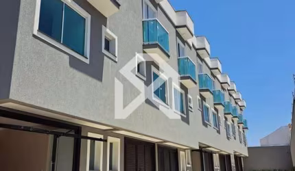 Sobrado à venda com 90m, 2 dorm, 2 vagas privativas e churrasqueira, Penha SP
