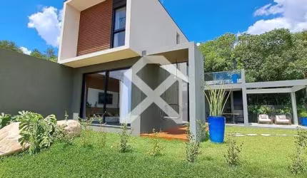 Casa à venda com 478m Terreno, 233m útil, 4 Suítes, 3 Vagas, Espaço gourmet, Itapetinga, Atibaia, S