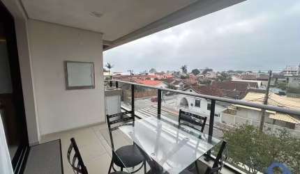 Apartamento de 3 dormitórios sendo 1 suíte com 1 vaga em Florianópolis.