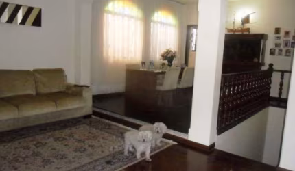 Casa em condomínio fechado com 3 quartos à venda na Santa Amélia, Belo Horizonte , 233 m2 por R$ 1.000.000