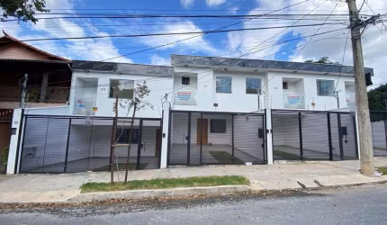 CASA GEMINADA TRÊS QUARTOS BAIRRO JARDIM ATLÂNTICO