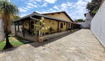 CASA EM LOTE 360M NO BAIRRO ITAPÕA