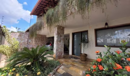 CASA ALTO PADRÃO NO SÃO JOÃO BATISTA