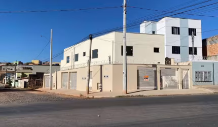 CASA GEMINADA DE DOIS QUARTOS NO GIRASSOL
