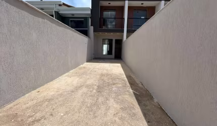 CASA GEMINADA A VENDA NO BAIRRO PIRATININGA
