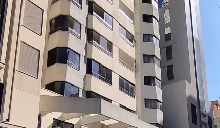 Apartamento 03 dormitórios no melhor de Meia Praia - Itapema SC
