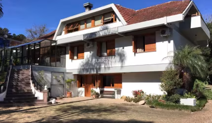 Casa alto padrão com 5.0194 m² de terreno