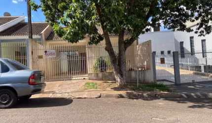 Casa com 2 quartos à venda na Rua Lápis Lazuli, 361, Jardim Santa Helena, Maringá por R$ 350.000