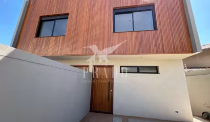CASA COM 3 SUÍTES EM ATIBAIA-SP