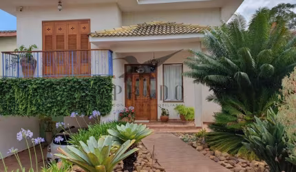 CASA 3 SUÍTES A VENDA JD PAULISTA - ATIBAIA-SP