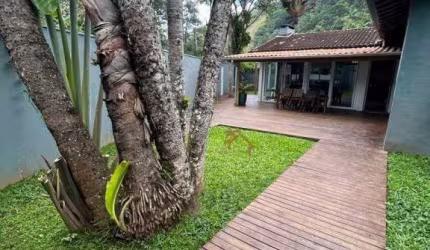 Casa com 4 dormitórios à venda, 158 m² por R$ 3.000.000 - Maresias - São Sebastião/SP