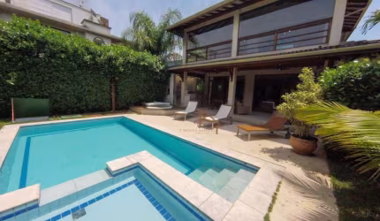 Casa com 4 dormitórios à venda, 250 m² por R$ 4.500.000,00 - Maresias - São Sebastião/SP