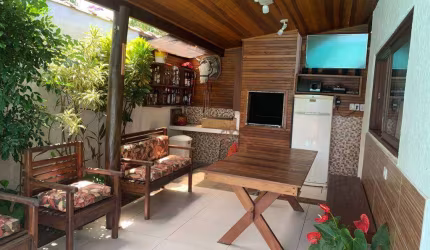 Casa com 3 dormitórios à venda, 85 m² por R$ 690.000,00 - Maresias - São Sebastião/SP