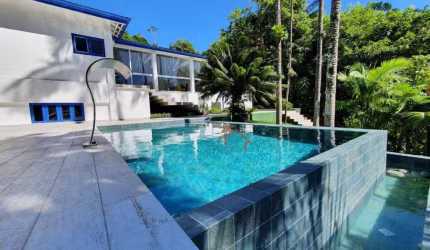 Casa com 6 dormitórios, 600 m² - venda por R$ 8.500.000,00 ou aluguel por R$ 12.750,00/dia - Maresias - São Sebastião/SP