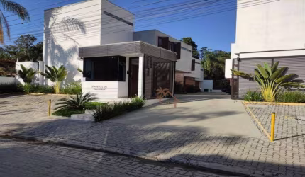 Casa com 3 dormitórios à venda, 207 m² por R$ 1.990.000,00 - Camburi - São Sebastião/SP