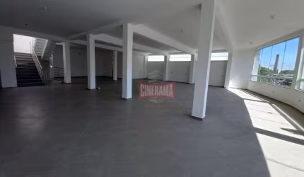 Salão Comercial no Bairro Cerâmica em São Caetano do Sul, com 486m² de área construída