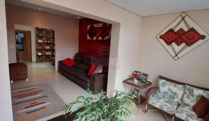 Casa à venda, 3 quartos, 3 suítes, 3 vagas, Olímpico - São Caetano do Sul/SP
