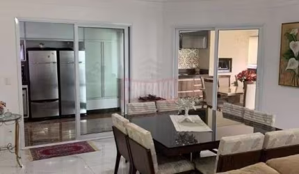Apartamento à venda, 3 quartos com 3 suítes e mais 2 Banheiros ,4 vagas, Santo Antônio - São Caetano do Sul/SP