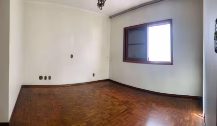 Sobrado à venda, 3 quartos, 1 suíte, 6 vagas, Barcelona - São Caetano do Sul/SP