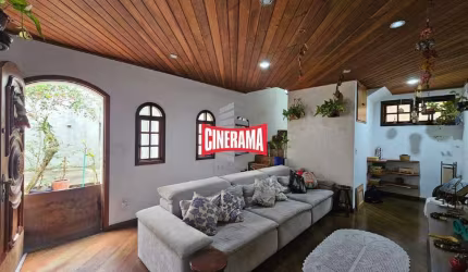Sobrado à venda, 4 quartos, 1 suíte, 6 vagas, Santa Maria - Santo André/SP