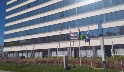Flat à venda, 1 quarto, 1 vaga, Cerâmica - São Caetano do Sul/SP